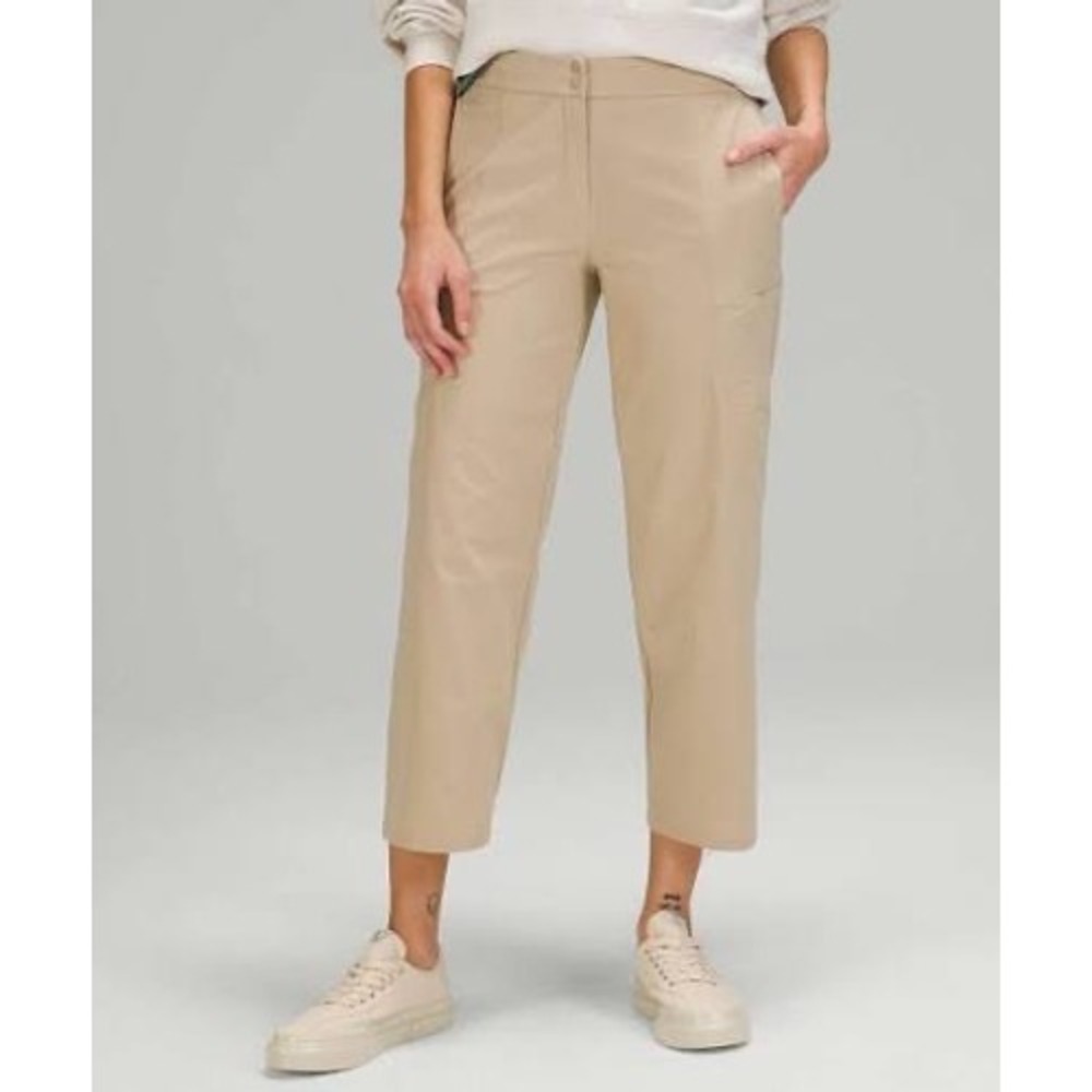 Lululemon Ventlight Cargo Mid Rise Crop Pants Beige Size 12